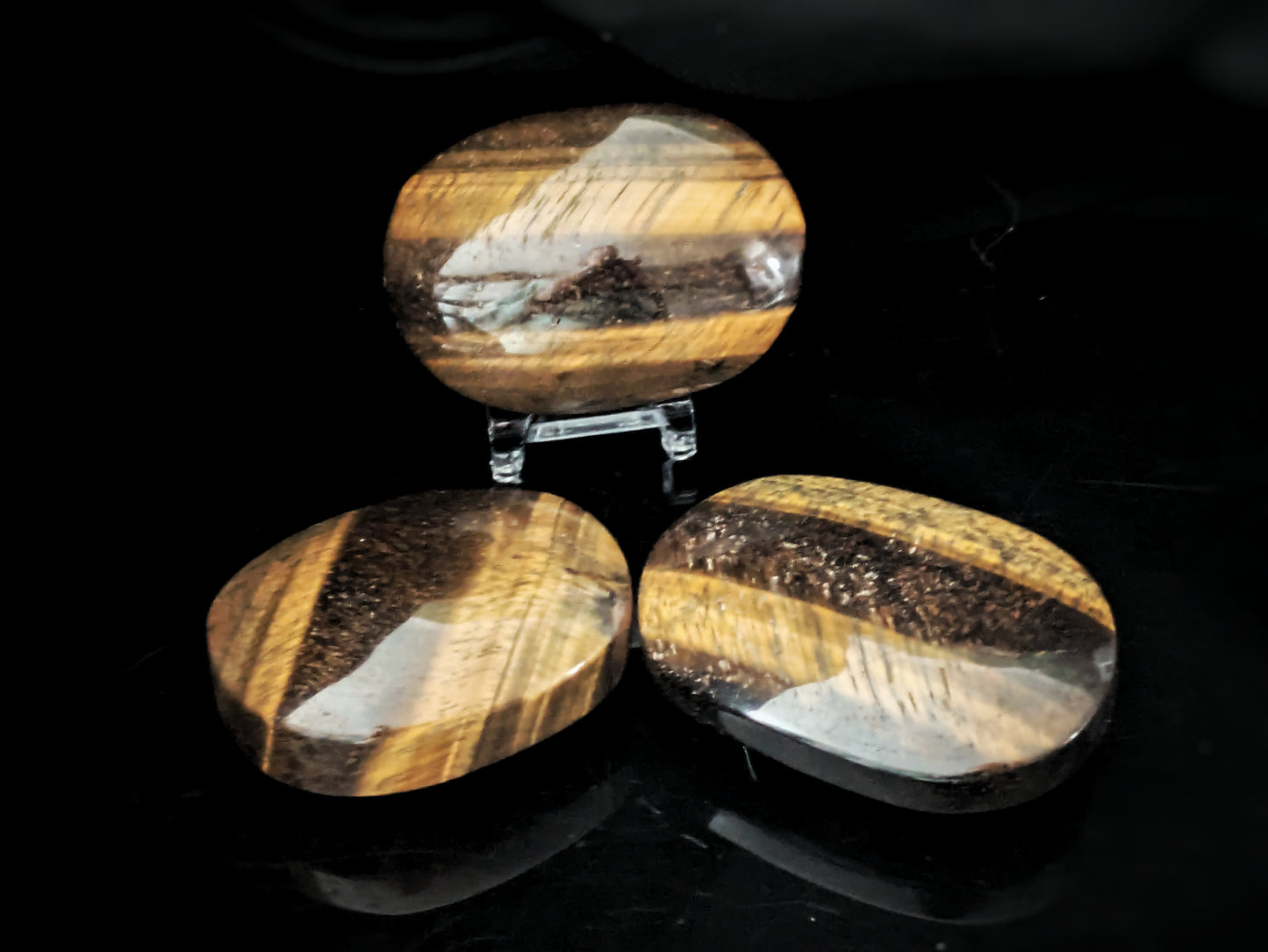 Tiger's Eye Palmstone