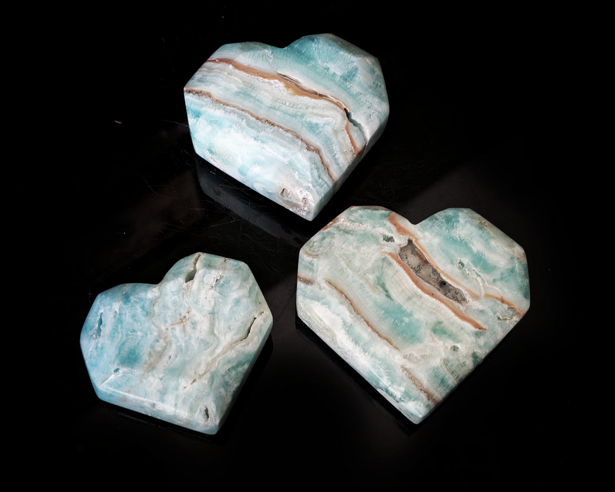 Aragonite Heart 1