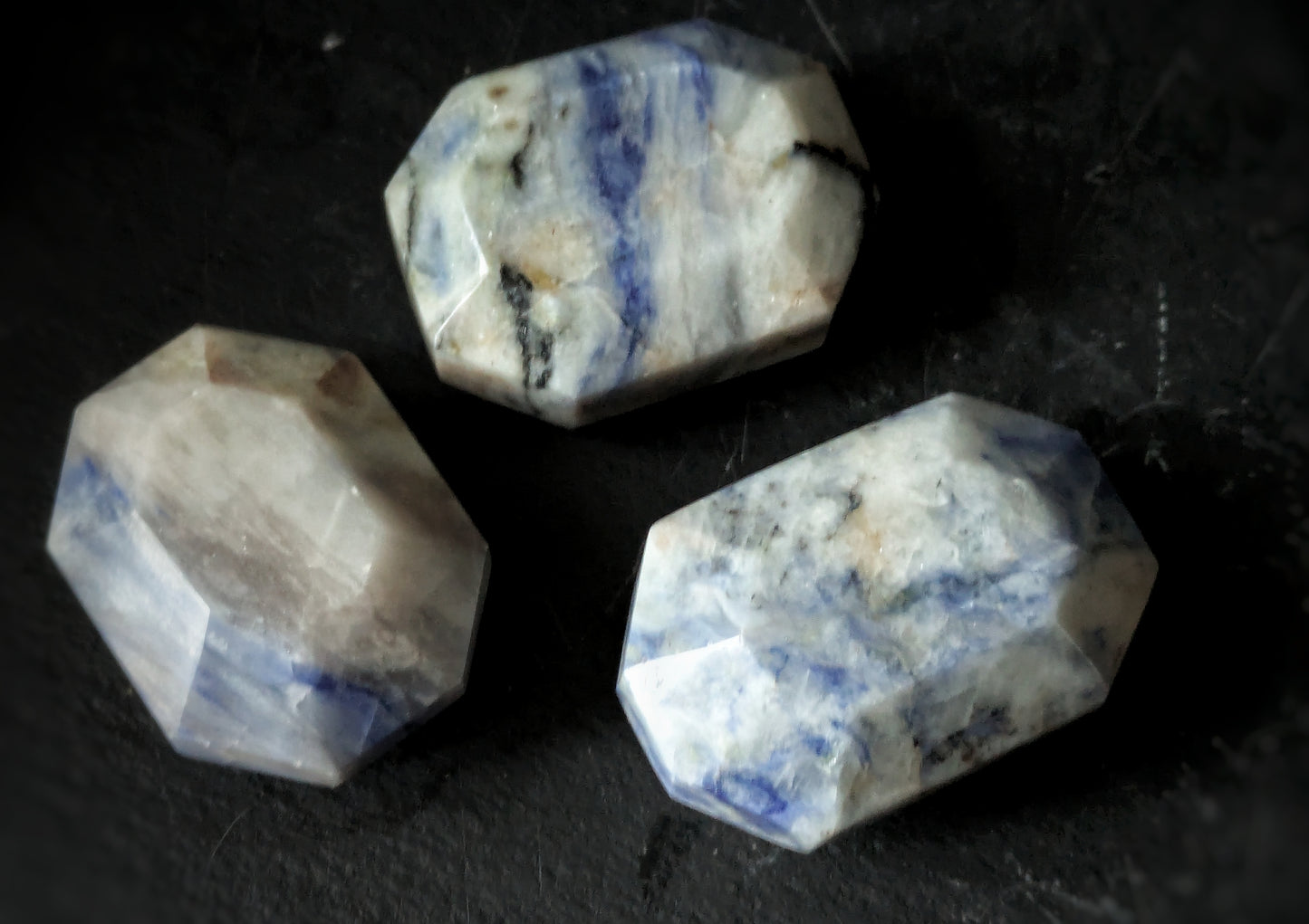 Afganite Palmstone 1