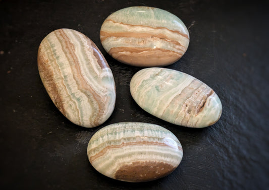Caribbean Calcite Palmstone