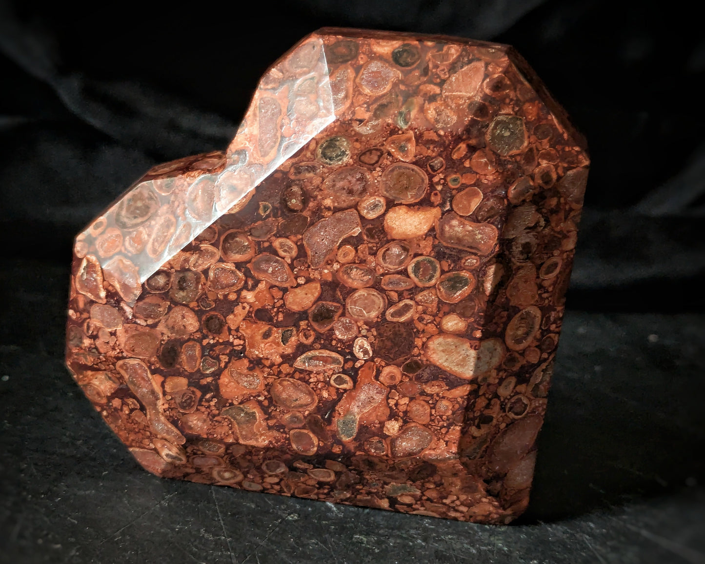 Rhyolite Faceted Heart