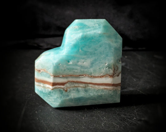 Aragonite Heart 3