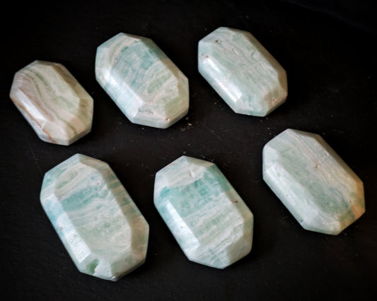 Caribbean Calcite  Faceted Palmstone 1