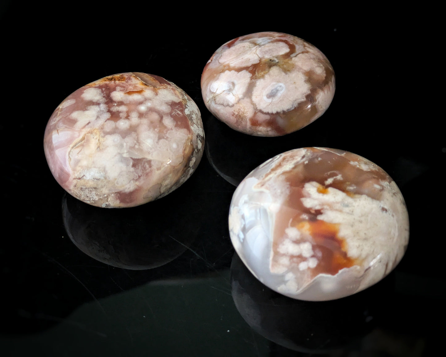 Flower Agate  Palmstone