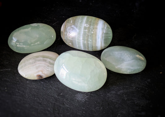 Pistachio Calcite Palmstone