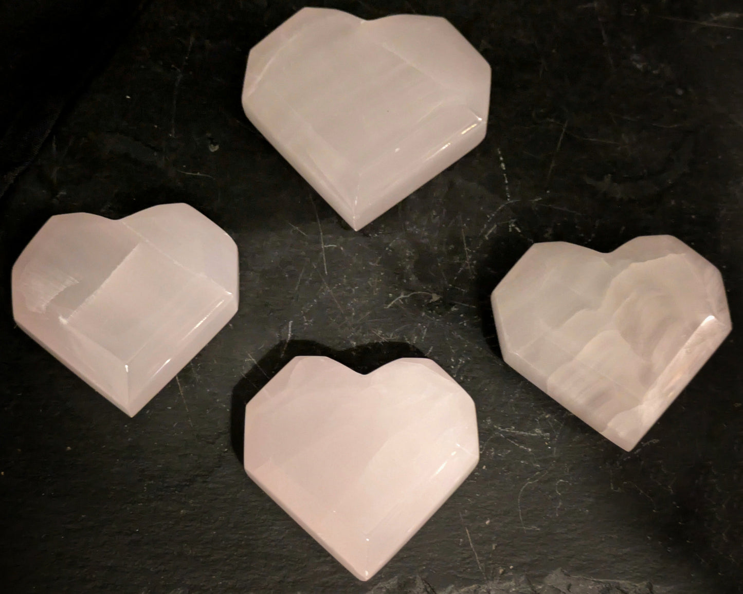 Mangano Calcite Heart 1