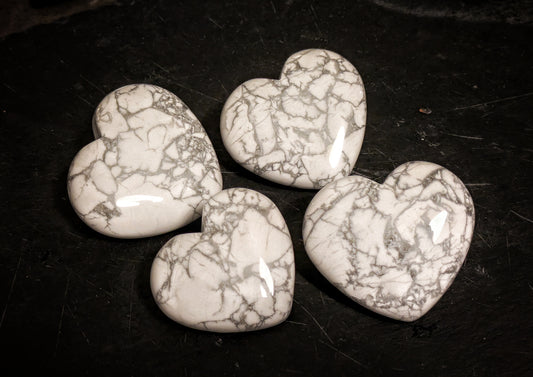 Howlite Heart